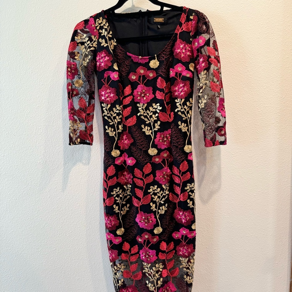 Alexia admor dress